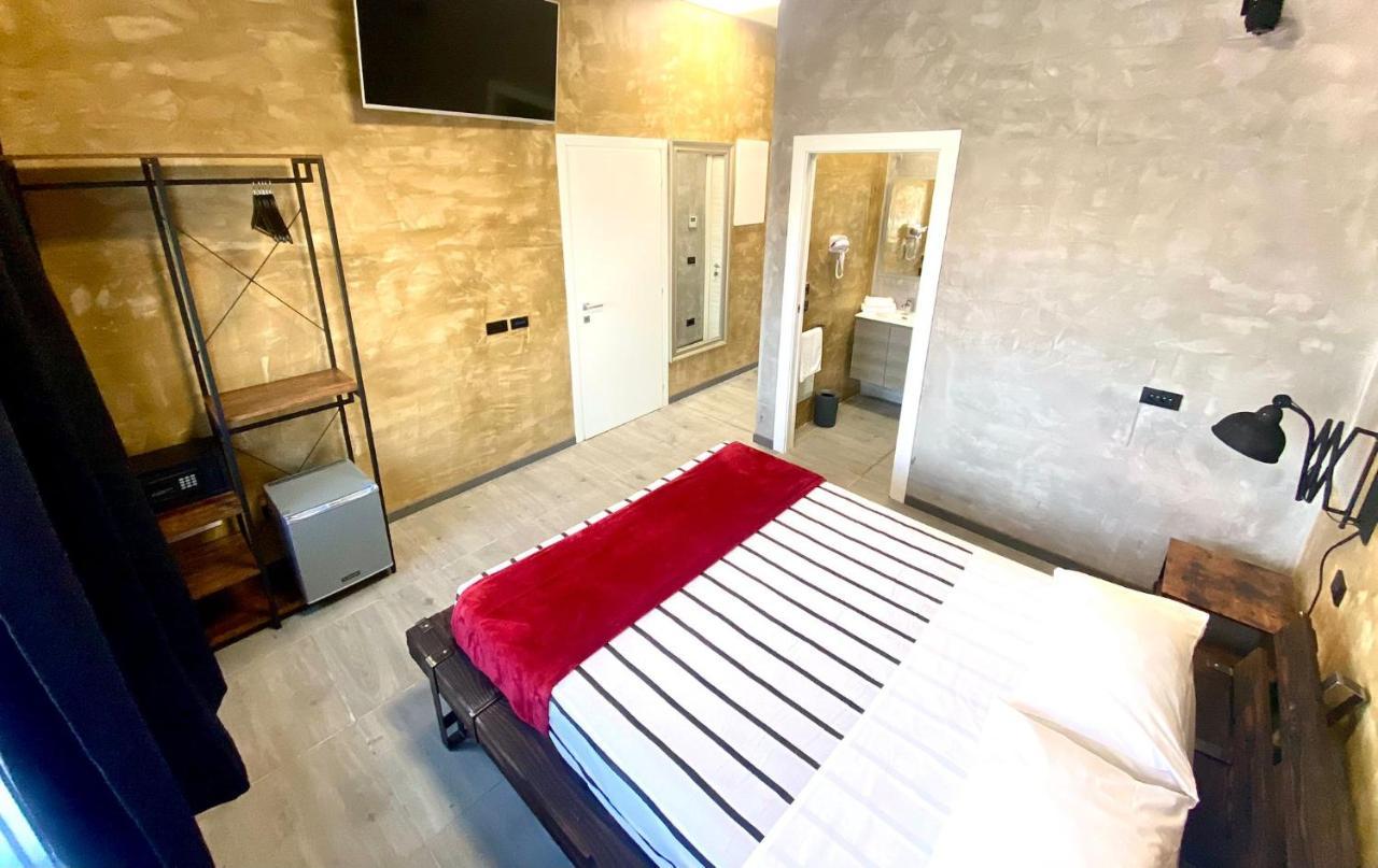 Hotel Tech Брембате Екстер'єр фото
